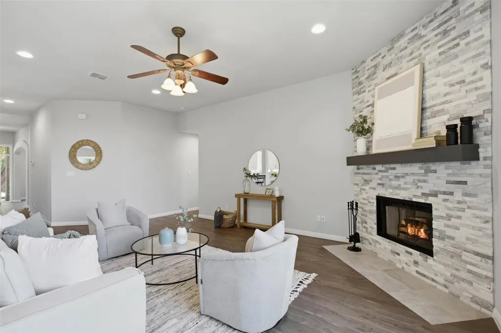1457 Hargis Creek Trail, photo 12
