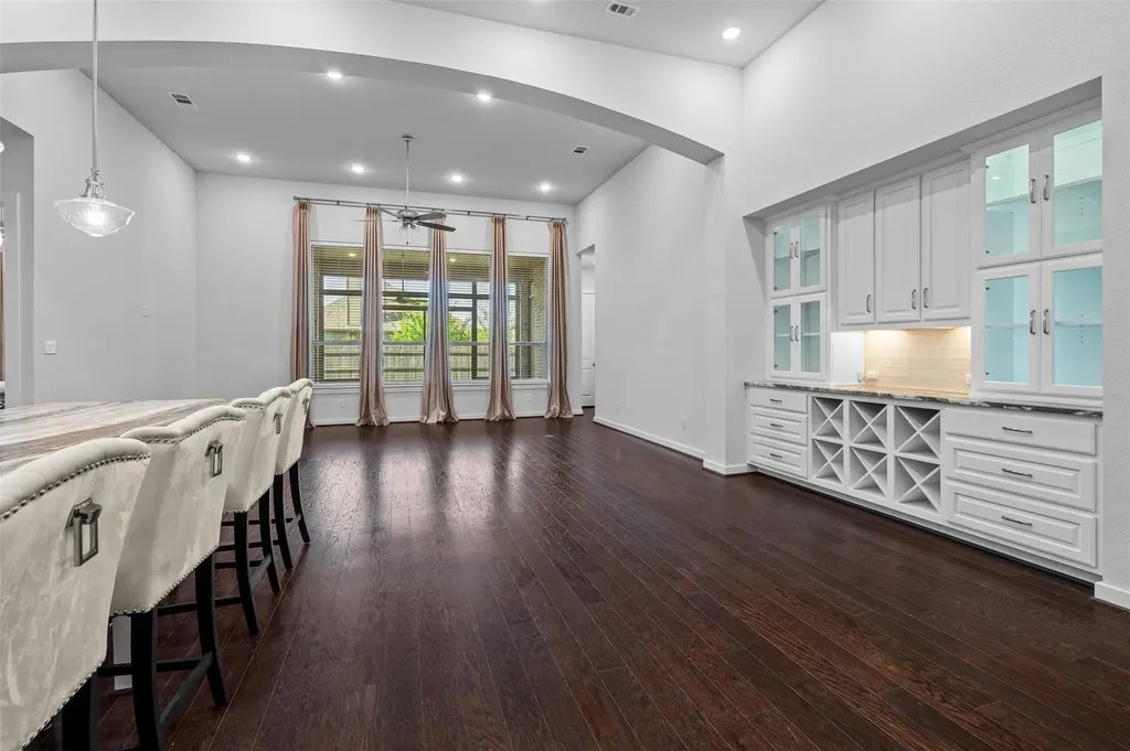 116 Texon Drive, photo 9